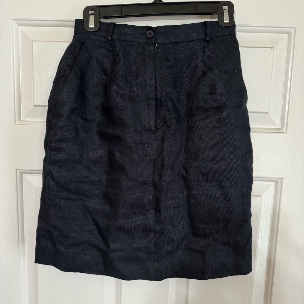 Talbots 4P fully lined navy linen skirt.